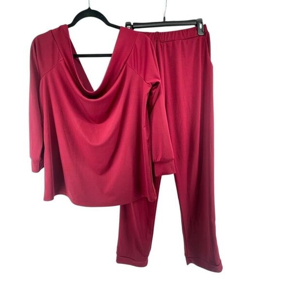 Women’s Wine Red Draped Cowl Neck Top and Matching Joggers 2-Piece Set Size 3XL - Picture 1 of 14